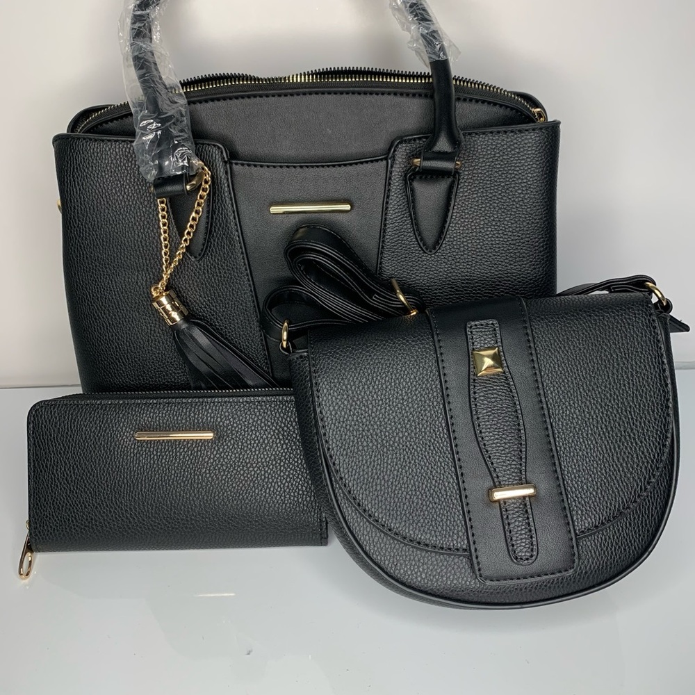 Women bag set, tote bag crossbody, medium bag crossbody and wallet.